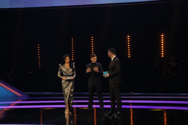 Corina Caragea, Martin Garrix, muzucianul care a realizat imnul Euro 2020, și Pedro Pinto.