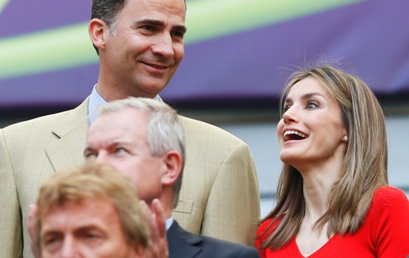 Prinţul Felipe, blat cu premierul Italiei!