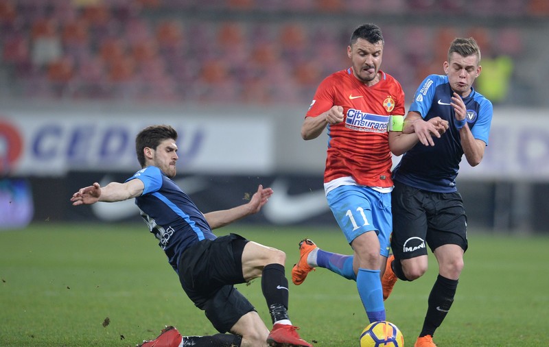Liga 1, play-off, etapa a 6-a: Viitorul - FCSB 2-2. ”Roș-albaștrii” au revenit de la 0-2, dar titlul este în pericol