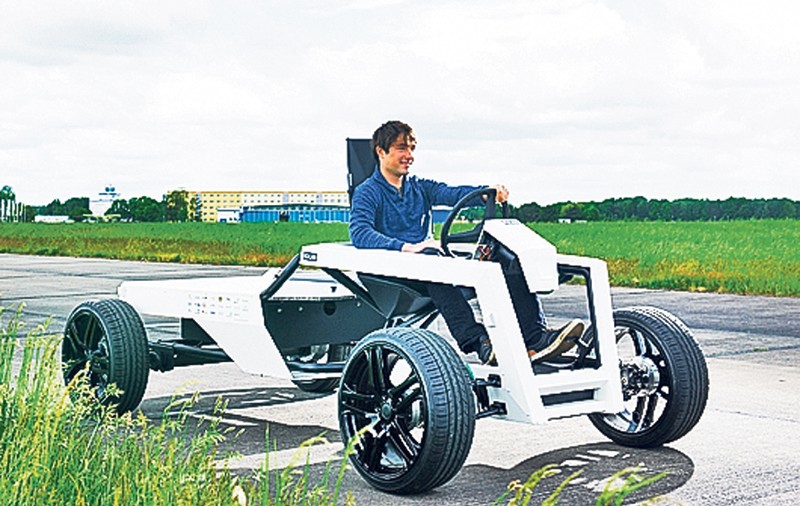 Feriți-vă de măgăruș! El e Kulan, ATV-ul electric pentru munci agricole