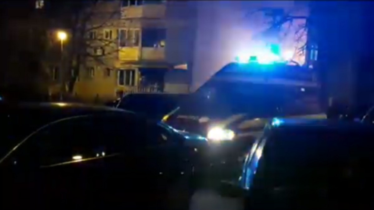 Explozie într-un bloc din Slatina, cu două victime. S-a produs de la o centrală termică