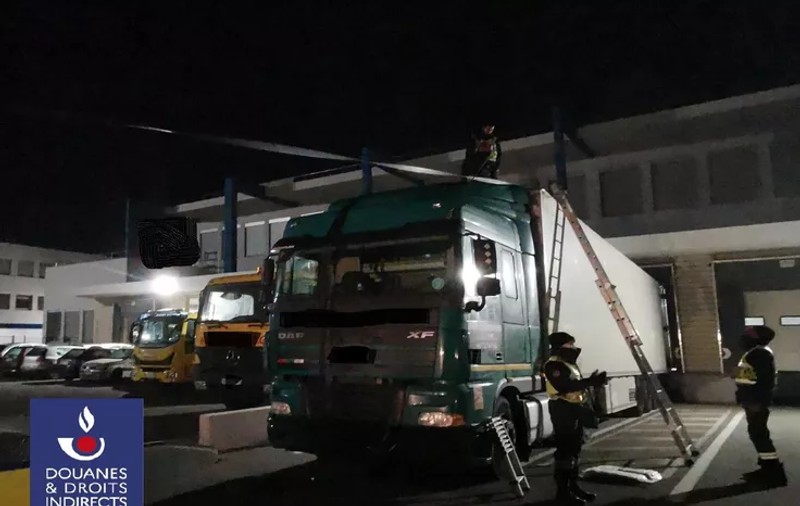 Șofer român de TIR arestat luni și condamnat vineri, în Franța. Va sta 4 ani la închisoare și a primit 301.750 de euro amendă