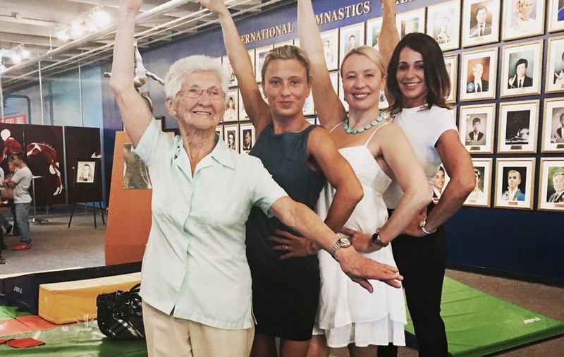 Patru gimnaste pentru glorie. Nadia Comăneci, printre ele!