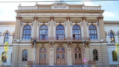 Colegiul Național „Moise Nicoară”