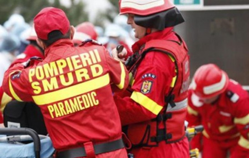 32 de pompieri-paramedici SMURD de la Detașamentul 13 Septembrie din București, puși de ieri în izolare după ce un coleg de-ai lor a fost depistat pozitiv cu COVID