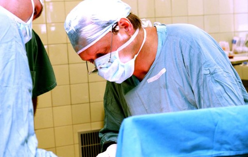 Ministerul Sănătăţii ia apărarea medicilor! LEGEA MALPRAXISULUI va fi revizuită de urgență