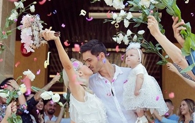 Andreea Bălan a depus actele de divorț. Nu mai există cale de împăcare între ea și actorul George Burcea. “Îi puteți spune fostul soț”