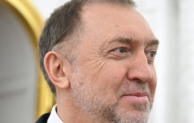 Uniunea Europeană va transfera bunuri de două miliarde de euro ale oligarhului Oleg Deripaska către banca Raiffeisen