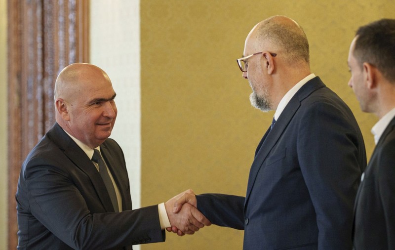 Kelemen Hunor i-a cerut „durului” Bolojan să scadă taxele și impozitele cu până la 50 la sută: „A cerut răgaz de gândire. Altfel, Guvernul pică până în iunie”