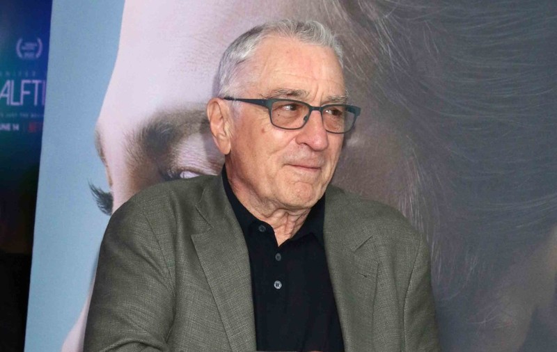 Robert De Niro a devenit tată pentru a şaptea oară