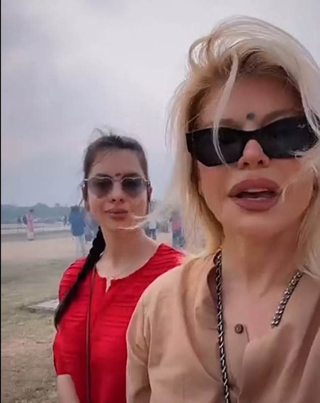 Unde a plecat Loredana Groza la două săptămâni de când tatăl ei a murit. Fanii au criticat-o: „Ce cauți în mizeria aia?”