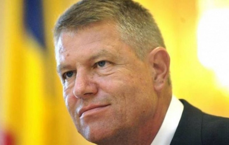 Super PERFORMANȚĂ pentru PREȘEDINTELE ales al ROMÂNIEI. Cartea lui Klaus IOHANNIS, BESTSELLER ABSOLUT la GAUDEAMUS!