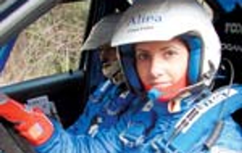 Este cea mai tanara femeie-pilot din Romania