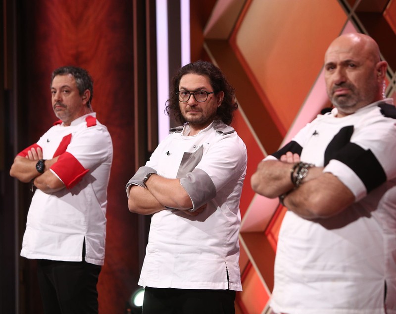 Antena 1 i-a dat în judecată pe chefii Florin Dumitrescu, Sorin Bontea și Cătălin Scărlătescu. Le cere să își respecte contractele