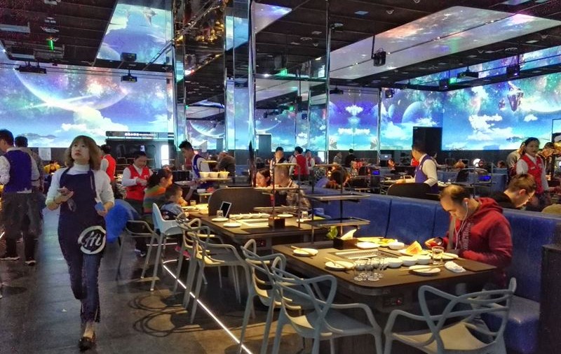 Un chinez are interzis la un restaurant mănânci-cât-poți. „De fiecare dată când vine aici, pierd câteva sute de yuani”