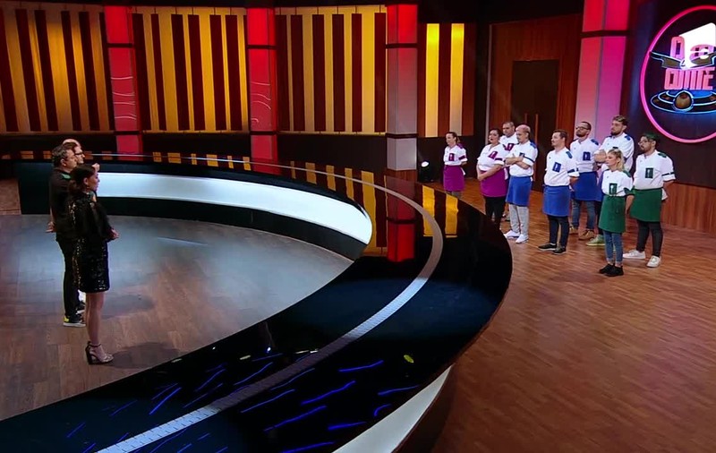 Numele finaliștilor din sezonul 9 „Chefi la cuțite” a fost dezvăluit. Ei vor lupta pentru premiul de 30.000 de euro