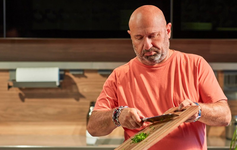 Mesajul lui Cătălin Scărlătescu pentru concurenții din noul sezon MasterChef. „Sunt sătul de influenceri d’ăștia care vin să se vadă și ei la televizor”