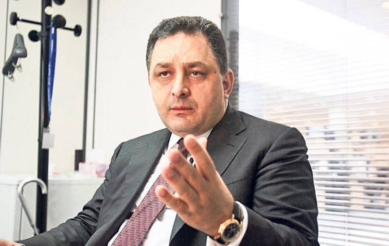 Ce artişti vor face atmosferă la celebrul VANGHELION de la Romexpo