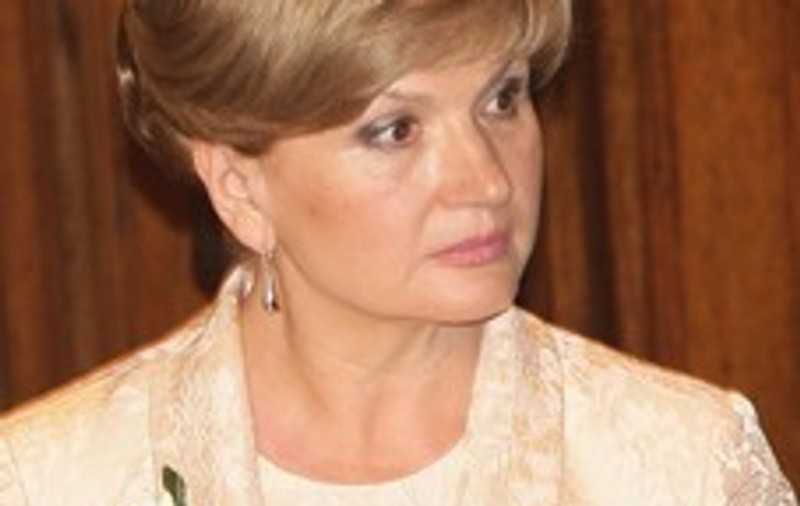 Soacra mică, Maria Băsescu, apariţie de MARE DOAMNĂ la nunta fiicei! FOTO