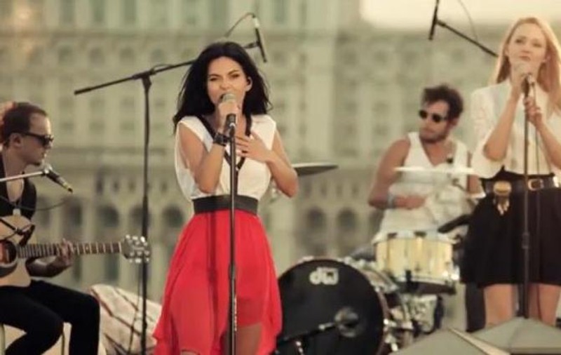 Nu a uitat de unde a plecat! Inna se laudă într-un videoclip cu Bucureștiul și Casa Poporului! VIDEO