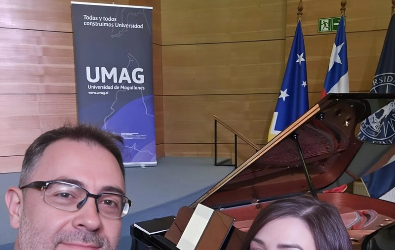 Pianistul Ștefan Doniga și violonista Diana Jipa au concertat în Antarctica. Cei doi artiști vor intra în Cartea Recordurilor
