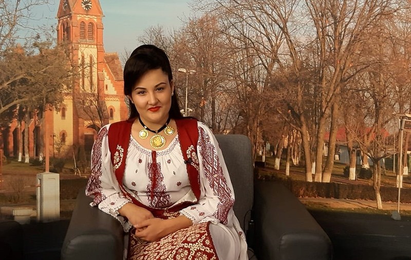 Cântăreața de muzică populară Denisa Gog a murit la 22 de ani într-un accident de mașină