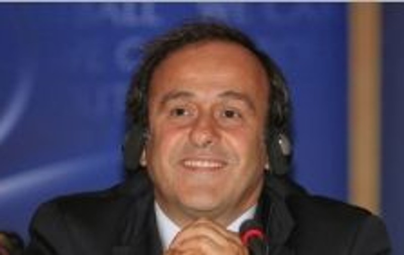 Platini ia cina la «Garibaldi»