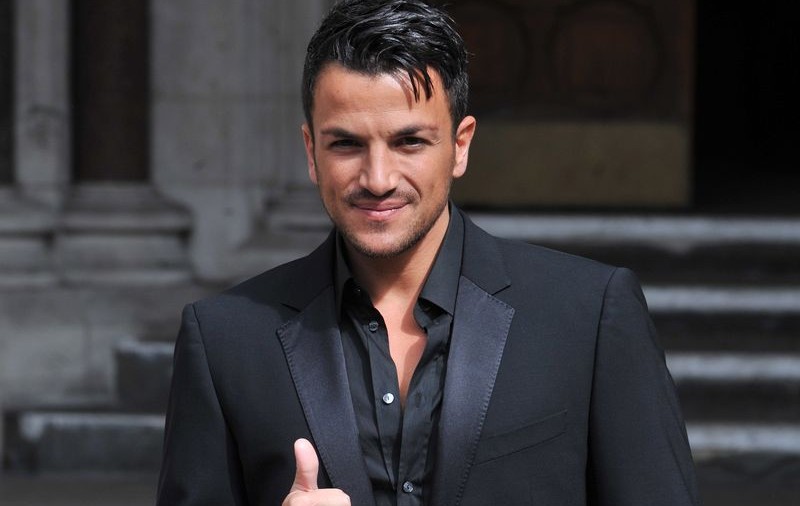 Peter Andre se crede mai bun ca Robbie Williams