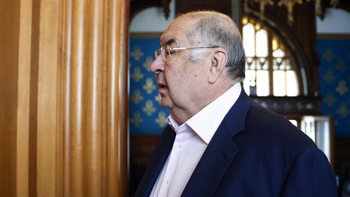 Alișer Usmanov, exclus de pe lista de sancțiuni a UE la solicitarea Franței Sursa foto: Profimedia