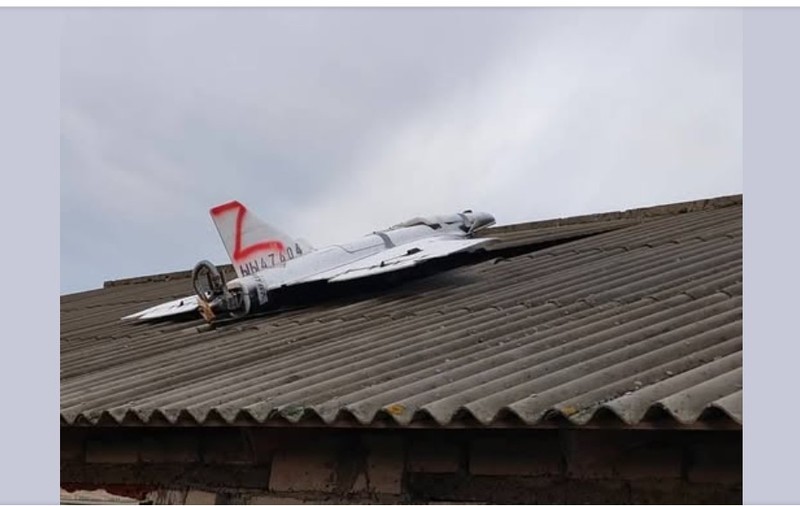 O dronă rusească a căzut peste o casă din Cuhureștii de Jos, în Republica Moldova