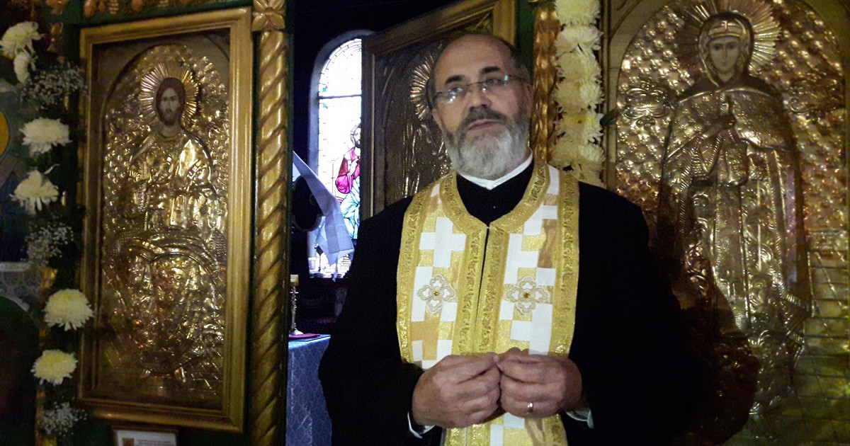 ”M-a atacat cu o lovitură sălbatică, întunecată!” Preotul Stelian Păduraru vorbește pentru prima oară despre cum a fost înjunghiat chiar în biserică, la slujbă