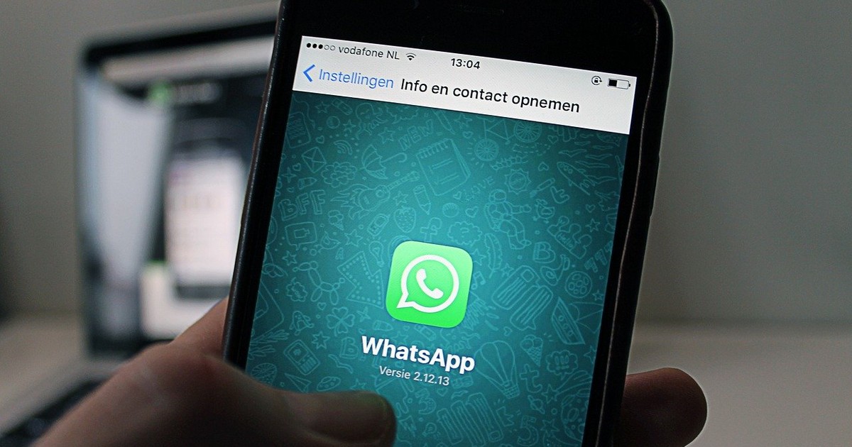 O funcție WhatsApp duce la expunerea publică a numărului de telefon