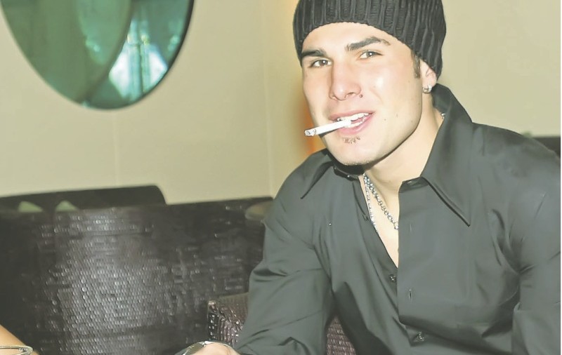 Mutu, "ars" cu 5.000 €