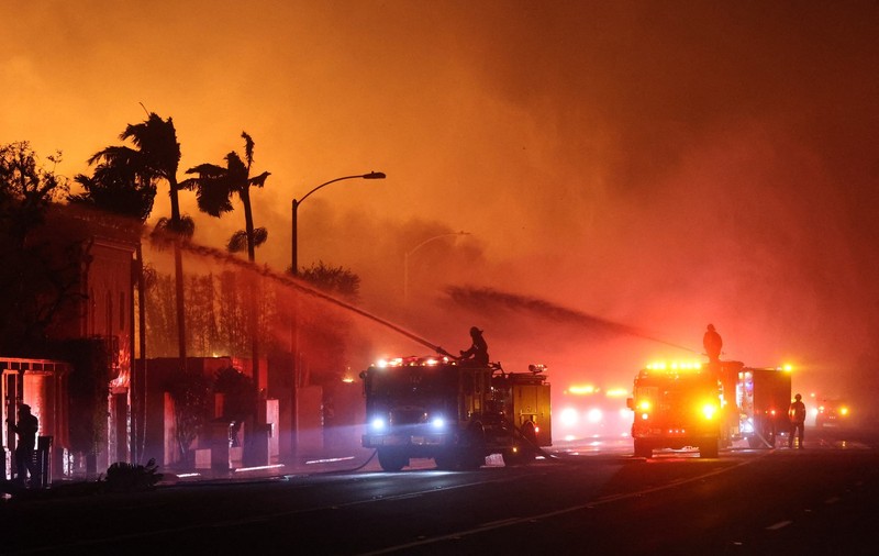 Donald Trump îl jignește pe guvernatorul Californiei, în timp ce fiul său mai mare dă vina pe Ucraina pentru răspândirea incendiilor în Los Angeles