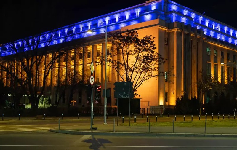 Palatul Victoria va fi iluminat în culorile steagului ucrainean pentru a transmite solidaritatea României cu Ucraina în fața agresiunii ruse