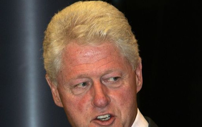 Clinton: "Michael a purtat greutatea faptului că a fost un fenomen"