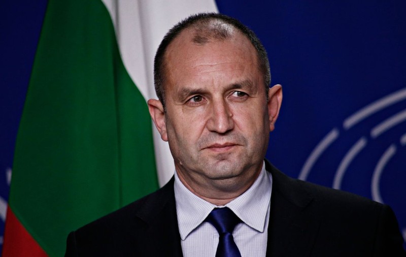 Moscova i-a transmis „un călduros bun venit” lui Rumen Radev, câștigătorul alegerilor din Bulgaria, care dorește un dialog cu Rusia