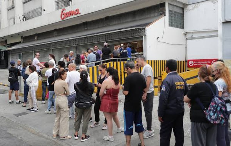 Cum arată capitala Venezuelei, după capturarea lui Nicolas Maduro: „Stăm ore, dar n-avem ce face”