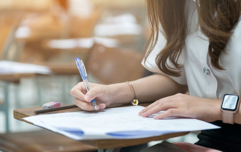 Modele de subiecte și bareme pentru Evaluarea Națională 2025