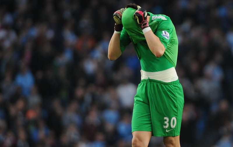 Pantilimon s-a accidentat şi ratează meciul cu Irlanda de Nord