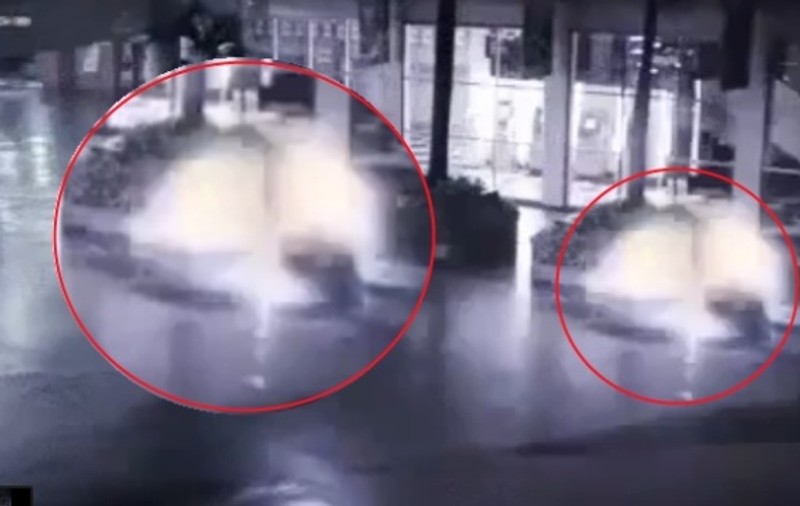 VIDEO INCREDIBIL! Fiinţă luminoasă, cu aripi, filmată căzând din cer. O fi un înger?