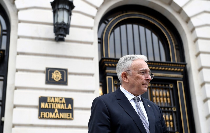 Trei mesaje ferme de încurajare transmise de „Călărețul de pe melc” capitalurilor „vagaboande”