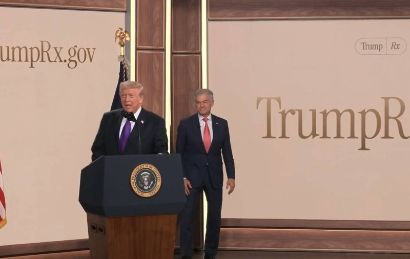 TrumpRx, „megafarmacia” online lansată de Donald Trump, cu medicamente mult mai ieftine. Cum funcționează și ce promite | VIDEO