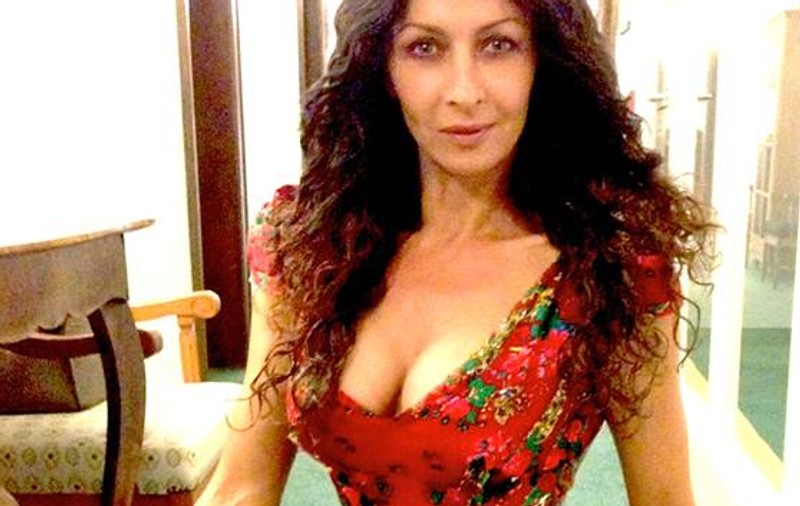 Le despart 17 ani, dar Inna şi Mihaela Rădulescu AU CEVA ÎN COMUN! FOTO