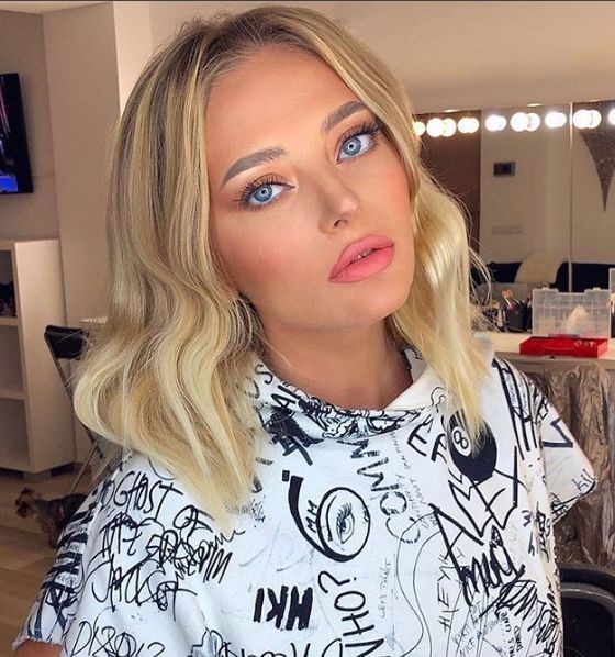 Delia de dă peste nas criticilor pe Instagram