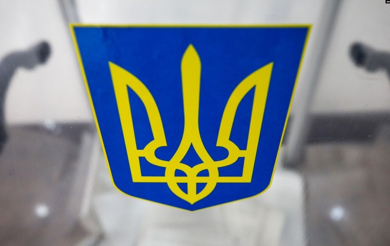Un rus a fost amendat de trei ori în 15 minute pentru „discreditarea armatei”. Cât trebuie să plătească