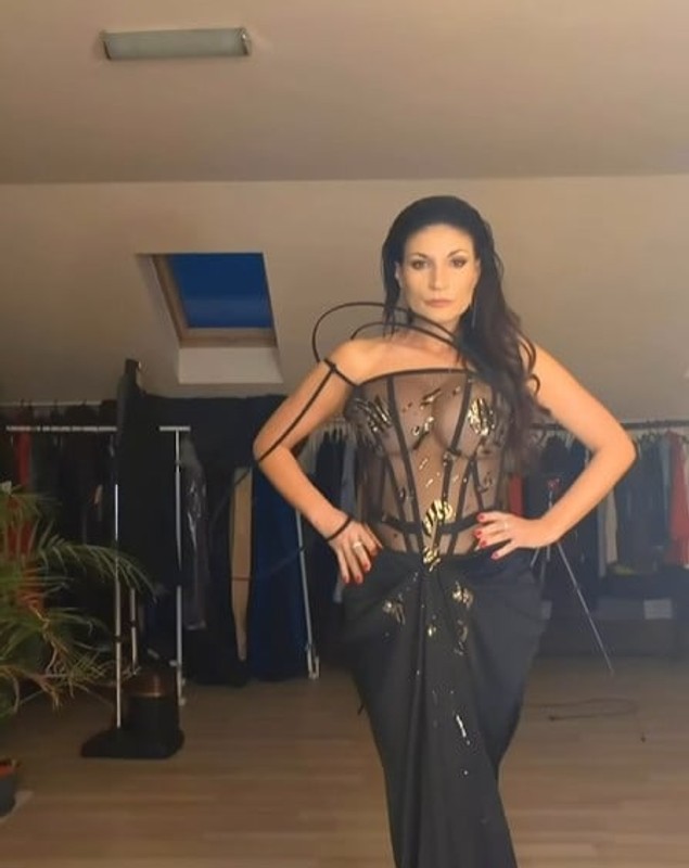 Rămasă fără jobul din emisiunea „La Măruță”, Ioana Ginghină a semnat alt contract: „Putem vorbi fără măști”