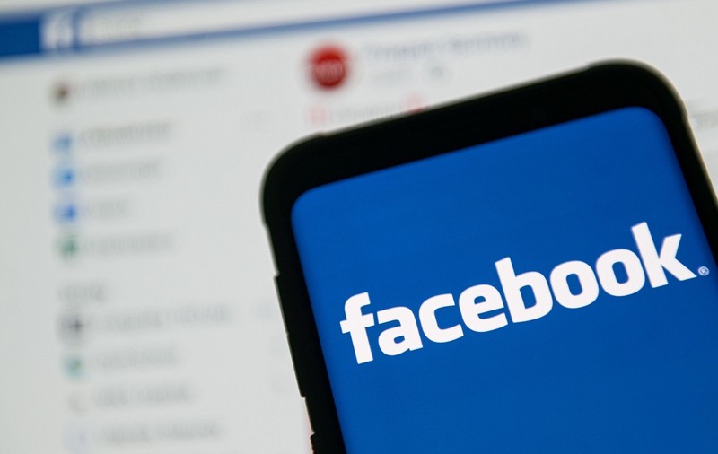 Facebook va șterge știrile false despre vaccinurile anti-Covid