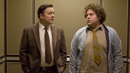 Ricky Gervais și Jonah Hill, al cărui personaj recunoaște că vrea să se sinucidă / Foto: Focus Features