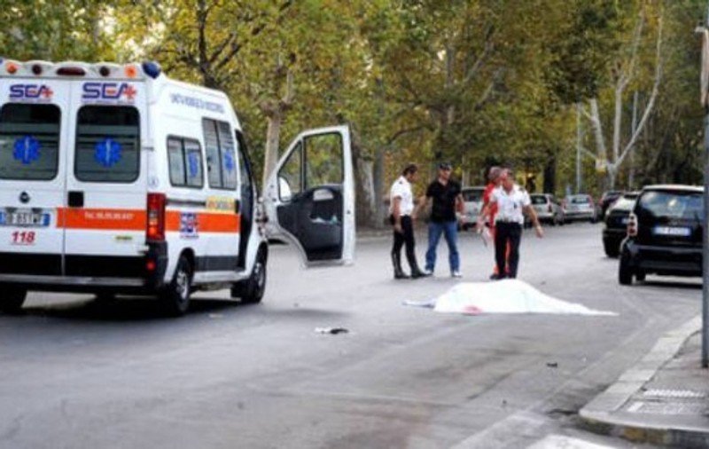 ŞOC în handbal: o jucătoare a căzut de la etajul 5. Poliţia cercetează cazul